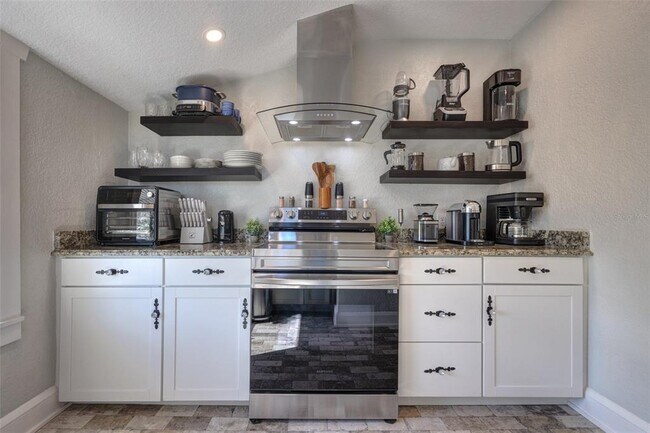 Foto del edificio - 117 E Euclid Ave