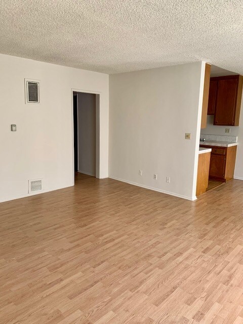 Foto del edificio - 526 Pier Ave