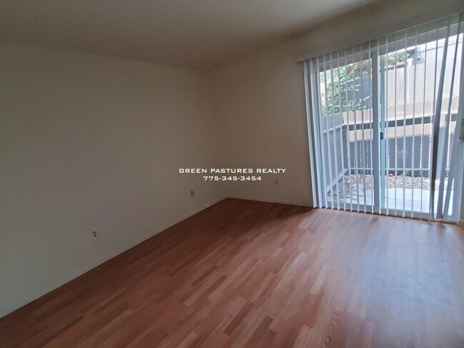 Building Photo - 3265 Reno Vista Dr