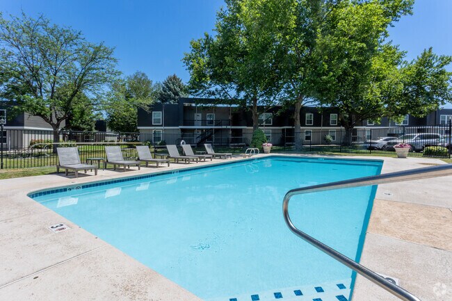 Piscina - Timbers Apartments