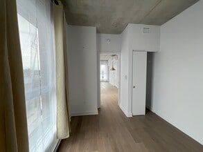 Building Photo - 1971 Rue Du Havre