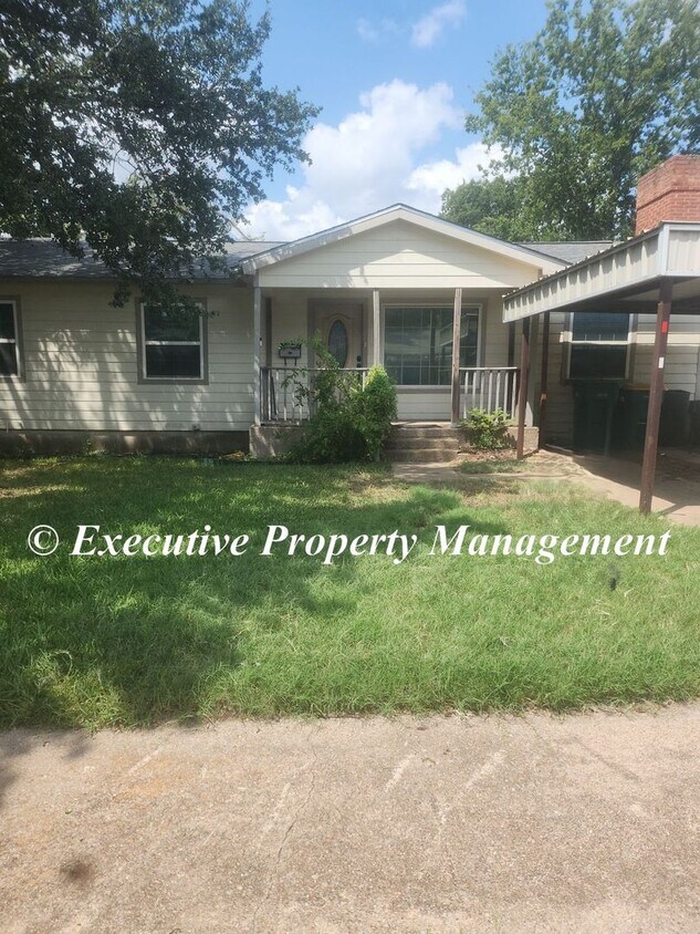 Foto principal - 107 N 28th St