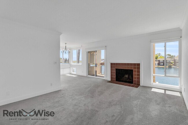Building Photo - 914 Beach Park Blvd