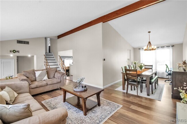 Foto del edificio - 82 Cherrywood Dr