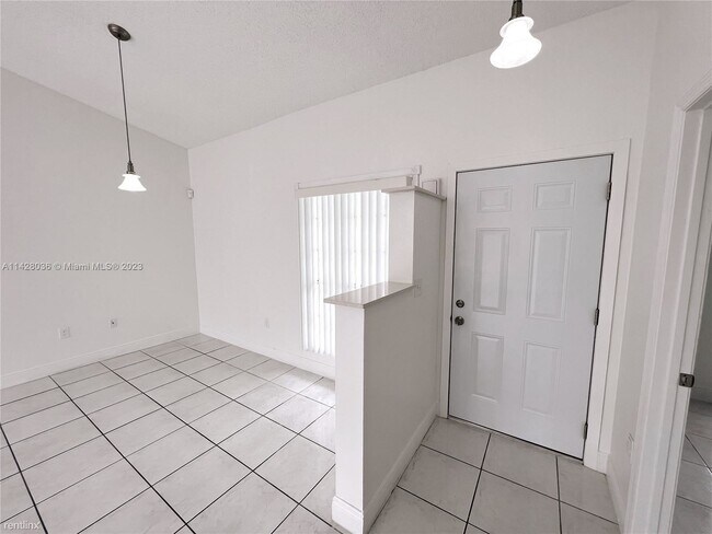 Building Photo - 5 br, 2 bath House - 11341 SW 63rd Ter