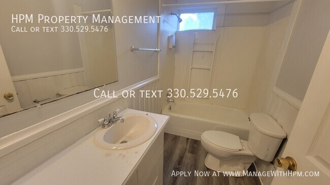 Building Photo - 84 Bittman St