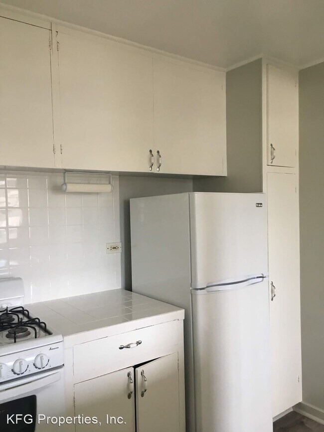 Building Photo - 1084 Kinau St