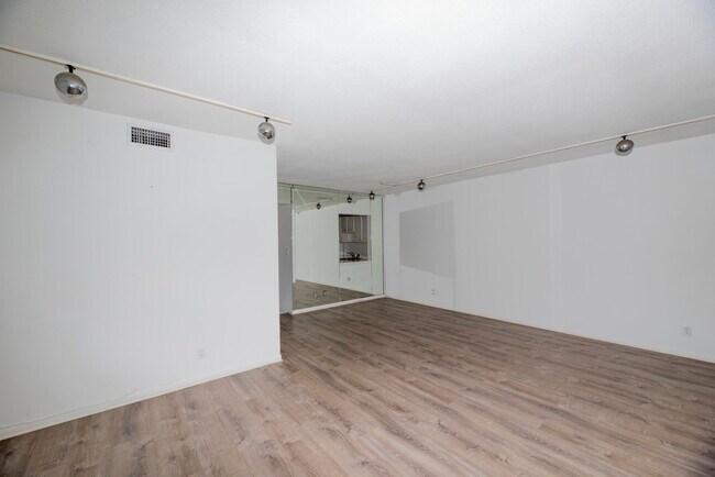 Foto del edificio - 5501 NW 2nd Ave