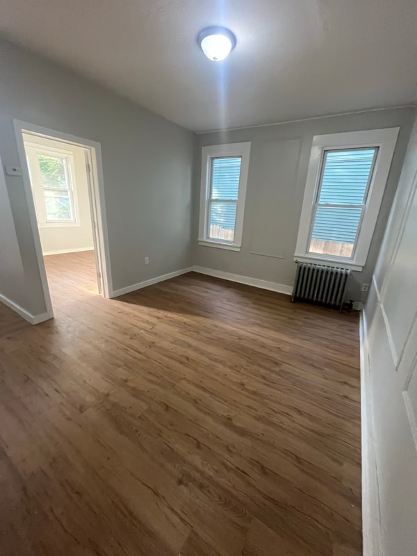 Building Photo - 144-46 S Durand Pl