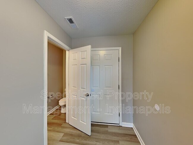 Building Photo - 4086 Lassen Ln