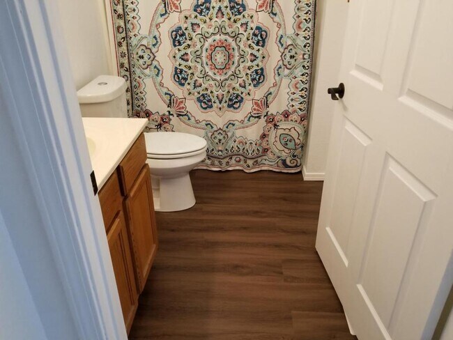 Building Photo - 602 Twin oaks kirbyville MO, 65679