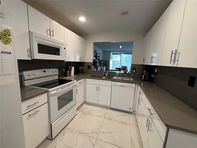 Building Photo - 10247 NW 51st Terrace