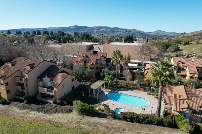 Foto del edificio - 470 Bollinger Canyon Ln