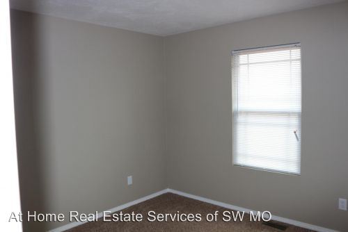 Building Photo - 5594 W Sugar Pine Dr