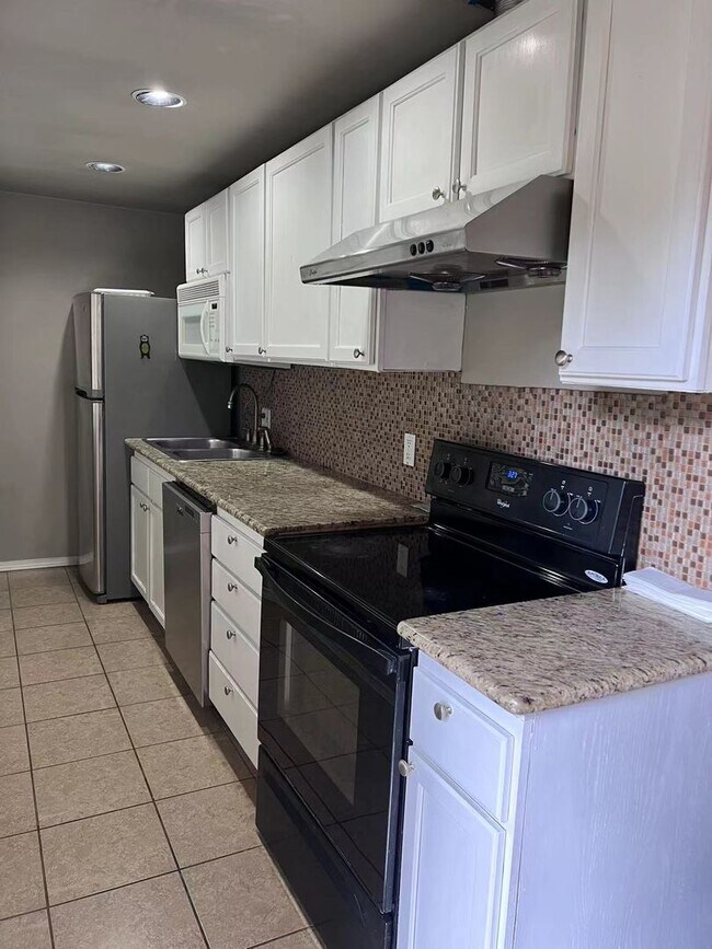 Foto del edificio - 3109 NE 133rd St