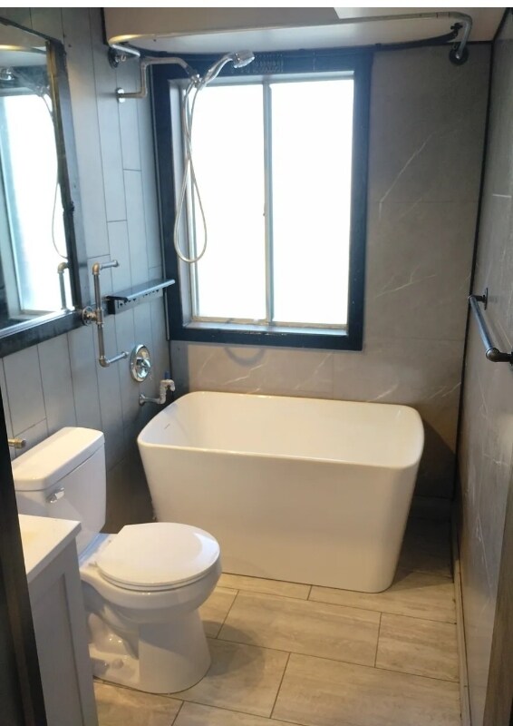 Foto del edificio - 12001 Tarragon Rd