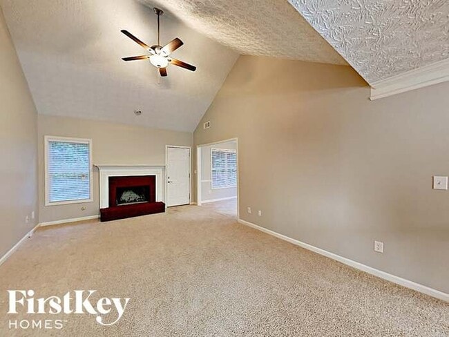 Building Photo - 35 Pebble Brooke Pass