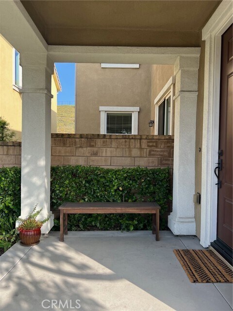 Building Photo - 789 E Sierra Madre Ave