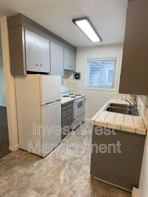 Foto del edificio - 1620-1611 11th Ave