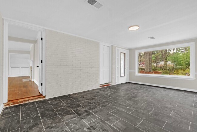 Foto del edificio - 196 N Goodlett St