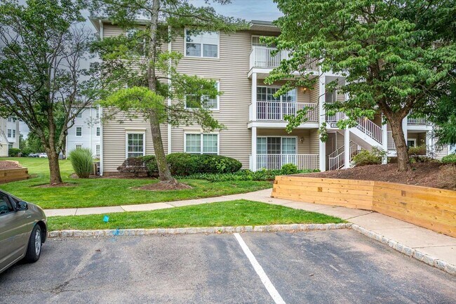 Foto del edificio - 57 Lindsey Ct