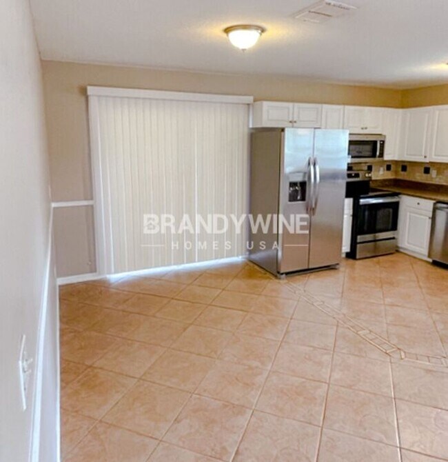 Building Photo - AVAILABLE NOW!! Close to Downtown St Pete!!!