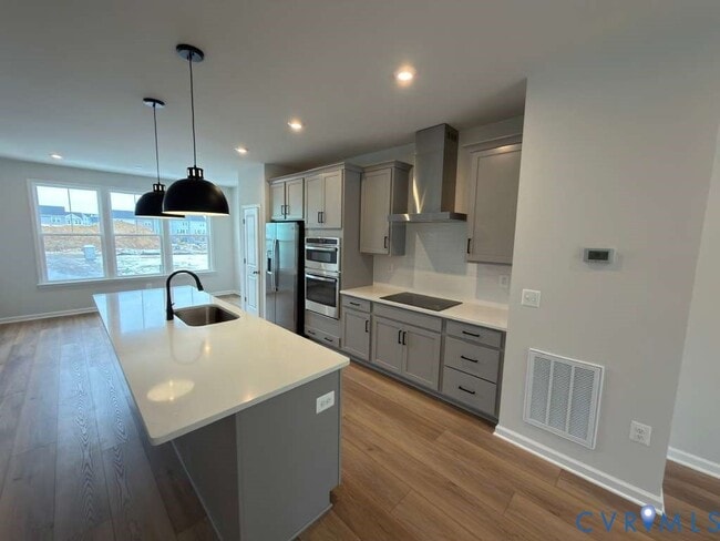 Foto del edificio - 435 Burden Dr