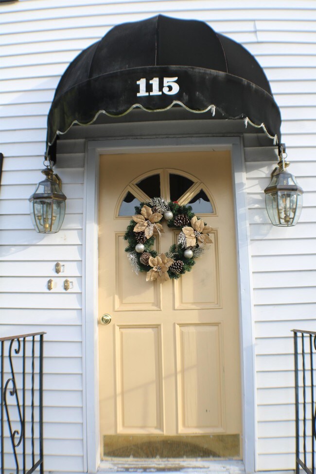 Building Photo - 115 East St