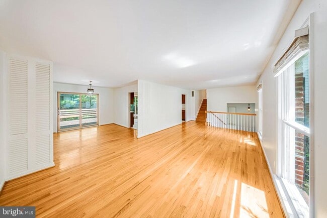 Building Photo - 6715 Tildenwood Ln