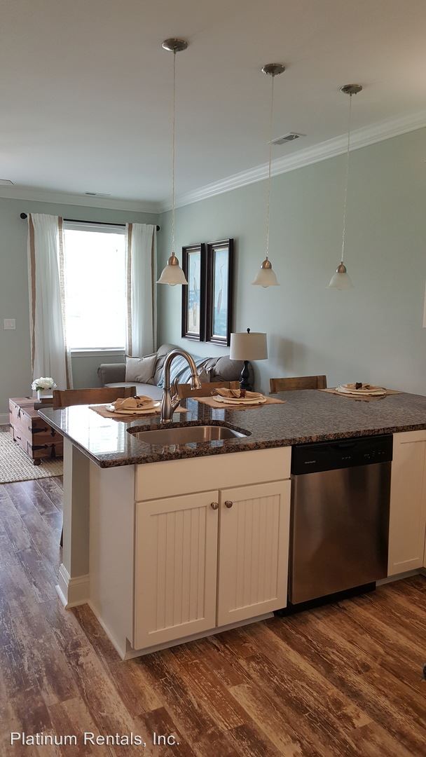 171 Jamestown Landing Rd, Murrells Inlet, SC 29576 House Rental in