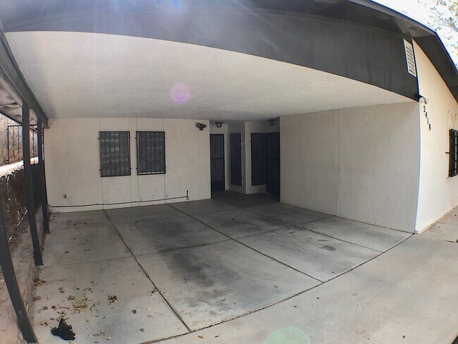 Foto del edificio - 2418 Pittsburg Ave