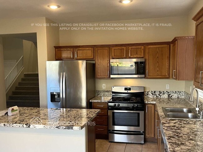 Building Photo - 10410 Morning Drop Ave