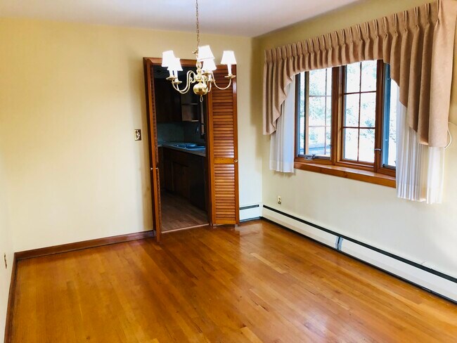 Foto del edificio - 3112 Belmont Ave