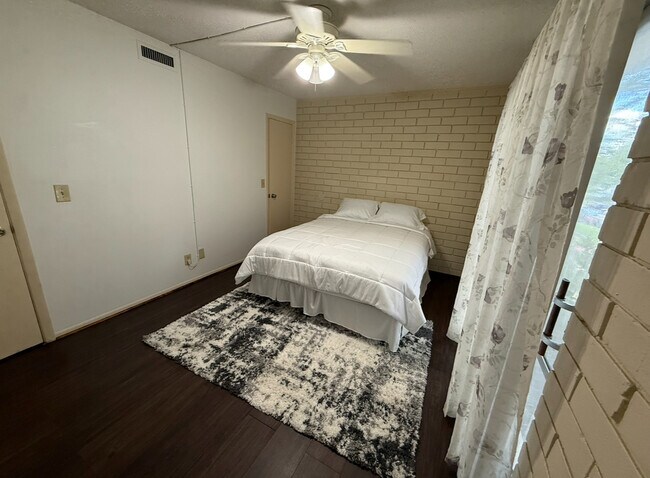 Foto del edificio - 1700 SW 16th Ct