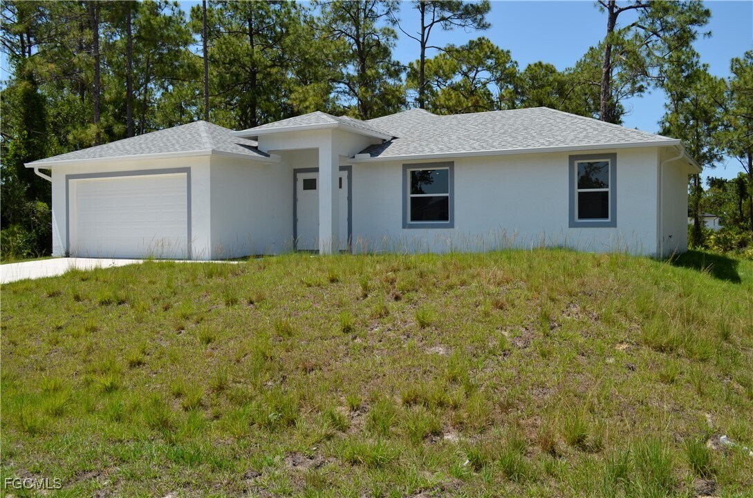 Foto principal - 2610 34th St W