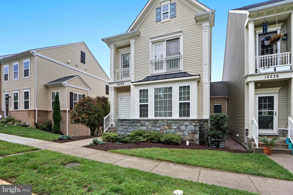Foto principal - 10228 Nuthatch Dr