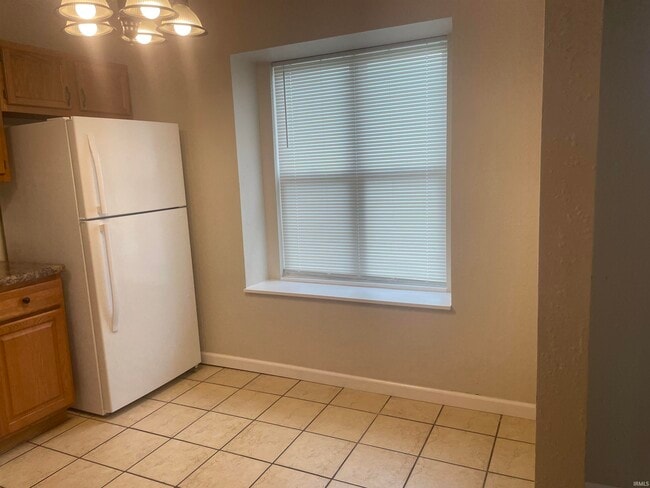 Building Photo - 2018 Bridgewater Cir