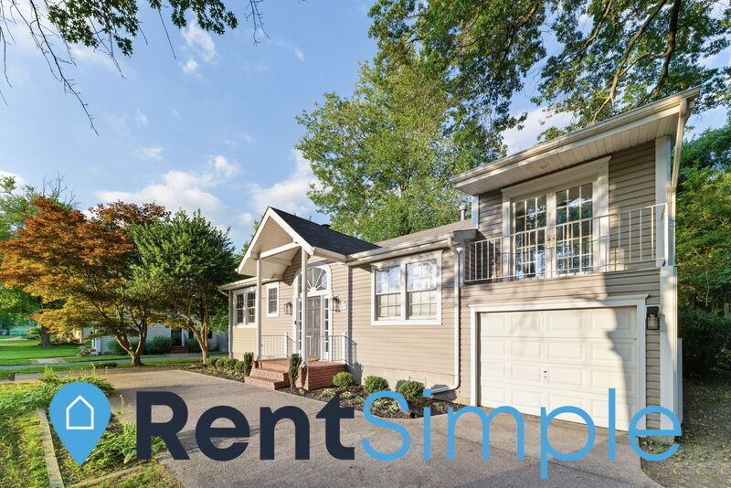 Foto principal - 3017 Strathmeade St