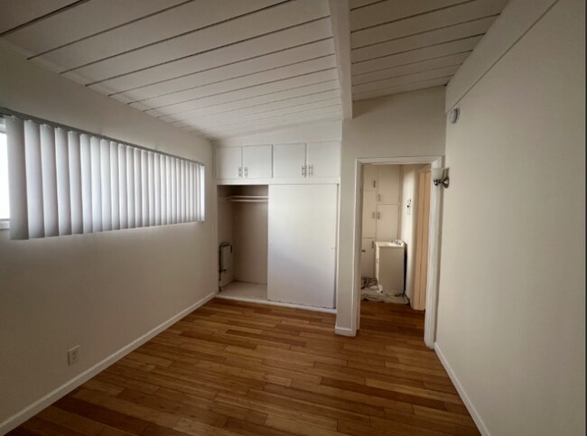 Foto del edificio - 11842 Venice Blvd.