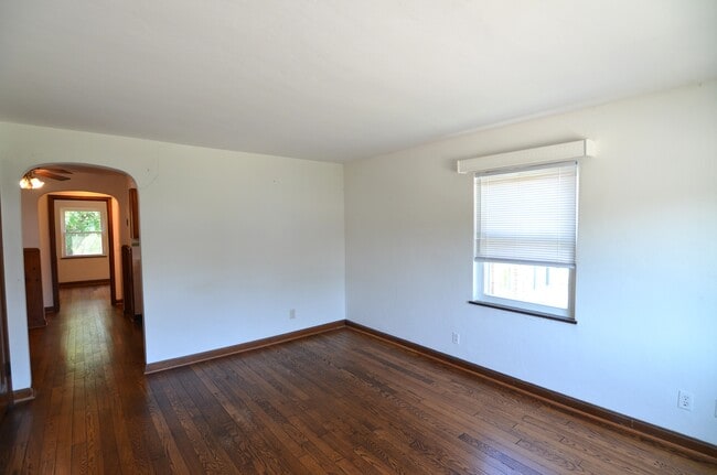 Building Photo - 2553 Williams Ave