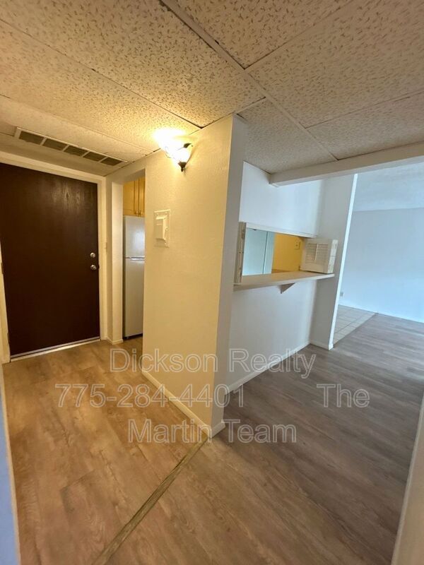 Foto del edificio - 1000 Beck St