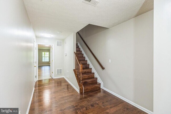 Building Photo - 4226 Lavender Ln