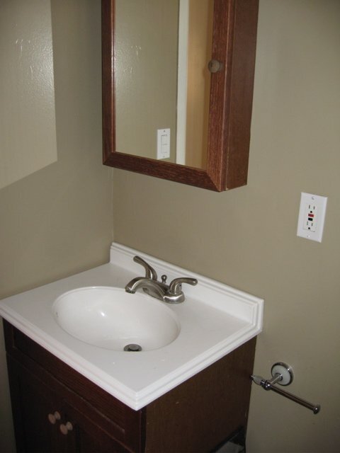 Foto del edificio - 2711 Bellevue Ave