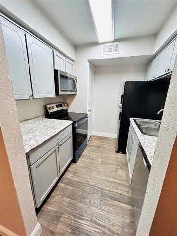 Foto del edificio - 2211 S Vernon Ave