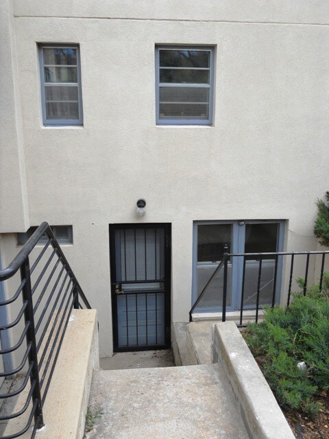 Foto principal - 533 22nd St