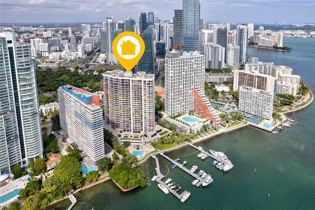 Building Photo - 1581 Brickell Ave