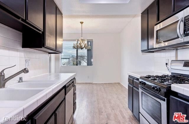 Primary Photo - 2 br, 3 bath Condo - 1223 Roxbury Dr Apt 303