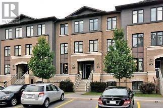 Building Photo - 18 Argent Private