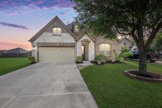 Building Photo - 9714 Sable Canyon Dr