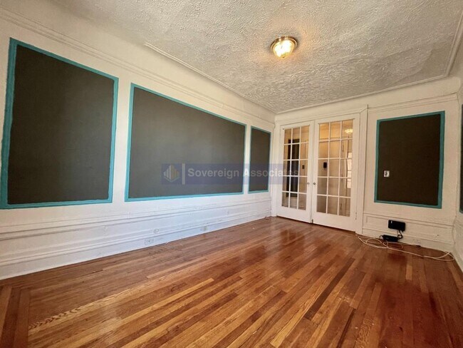 Foto del edificio - 106 Cabrini Boulevard